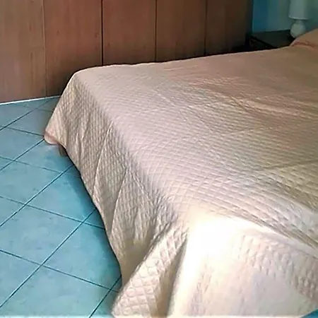 Galluras Bed & Breakfast *